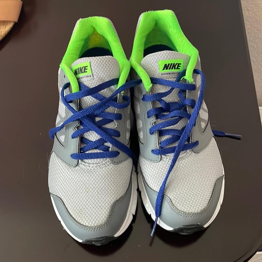 Boys Nike size 5.5Y worn once